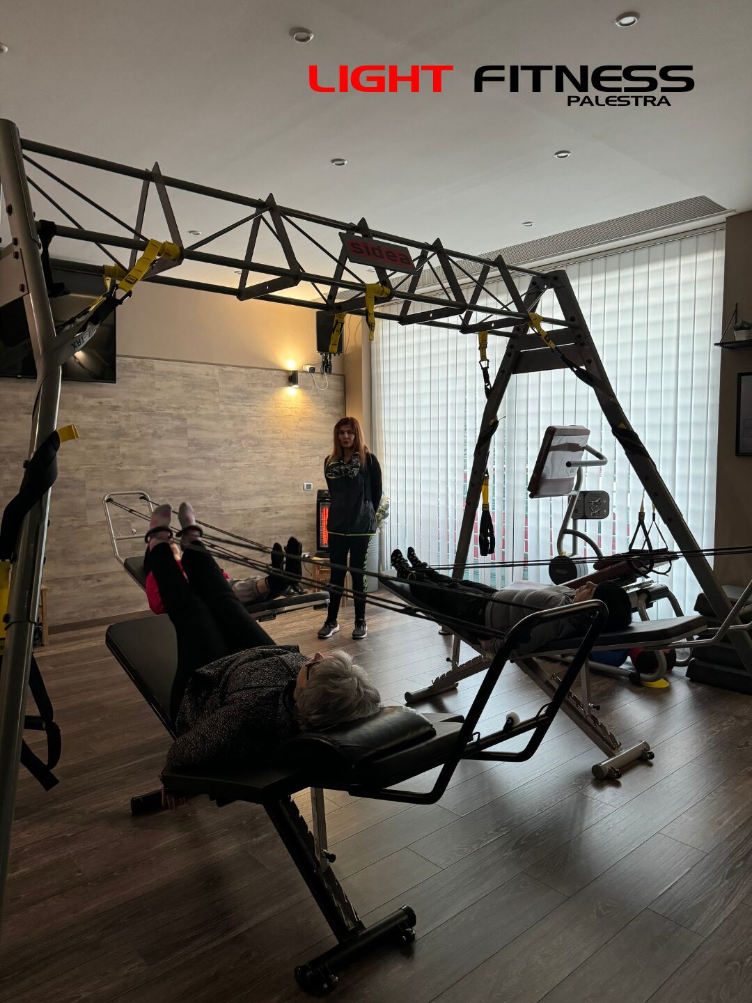 Sala corsi LightFitness con attrezzatura WBS